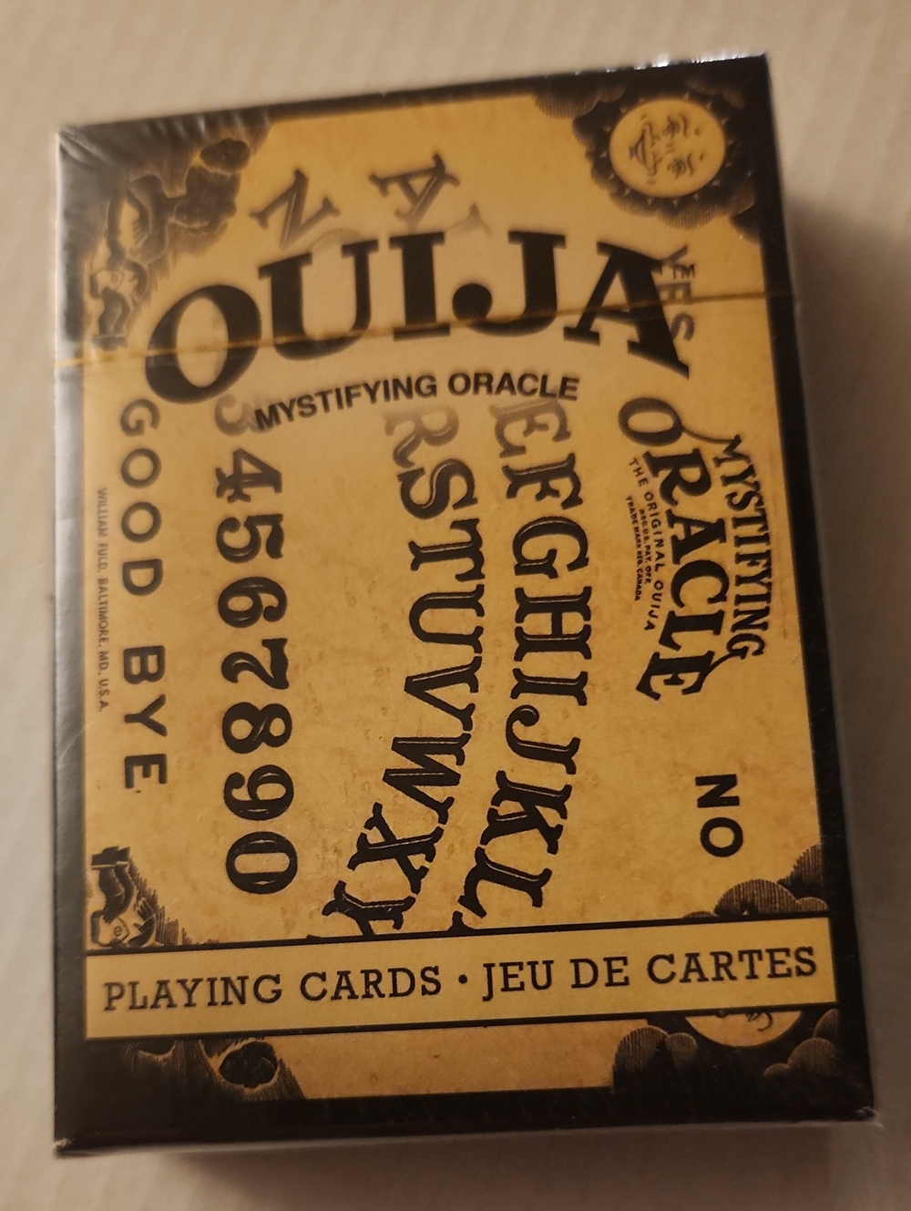 NWOT unopened, Hasbro Ouija Mystifying Oracle Playing Cards - Yellow & Black